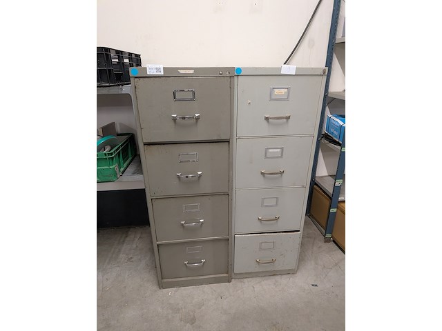 Divers magazijninventaris met inhoud - afbeelding 30 van  67