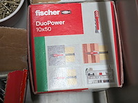 Divers magazijninventaris met inhoud - afbeelding 32 van  67