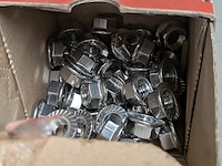 Divers magazijninventaris met inhoud - afbeelding 39 van  67