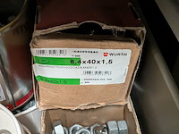 Divers magazijninventaris met inhoud - afbeelding 41 van  67