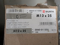 Divers magazijninventaris met inhoud - afbeelding 44 van  67