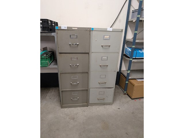 Divers magazijninventaris met inhoud - afbeelding 34 van  67