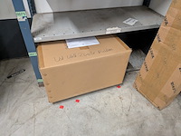 Divers magazijninventaris met inhoud - afbeelding 62 van  67