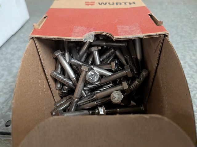 Divers magazijninventaris met inhoud - afbeelding 67 van  67