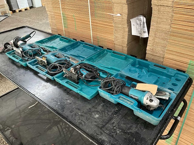 Divers makita elektrisch gereedschap (6x) - afbeelding 1 van  1