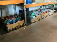 Divers materiaal - afbeelding 16 van  20