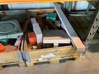 Divers materiaal - afbeelding 20 van  20