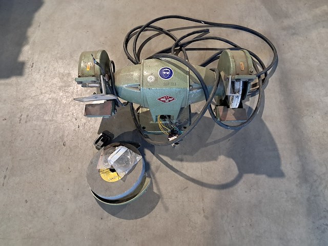 Divers materiaal - afbeelding 3 van  18