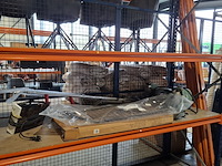 Divers materiaal - afbeelding 1 van  18