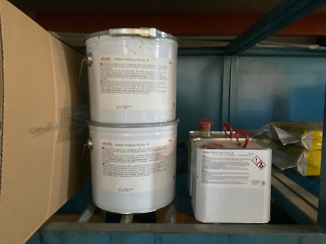 Divers materiaal - afbeelding 6 van  20