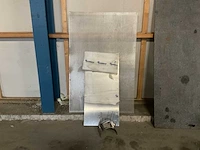Divers metalenmateriaal