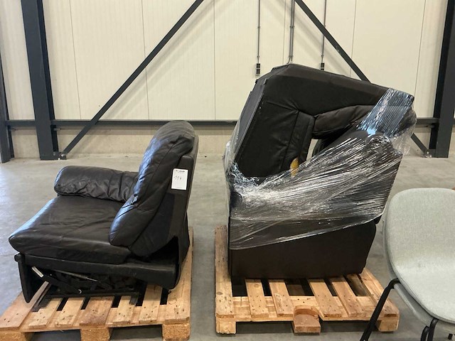 Divers meubilair (13x) - afbeelding 2 van  10