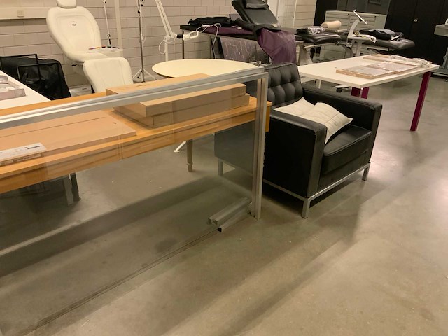 Divers meubilair - afbeelding 5 van  12