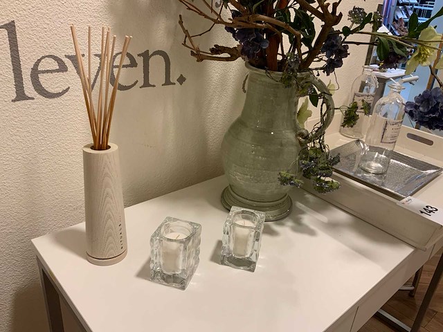 Divers meubilair - afbeelding 6 van  9