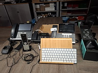 Divers multimedia - afbeelding 1 van  9