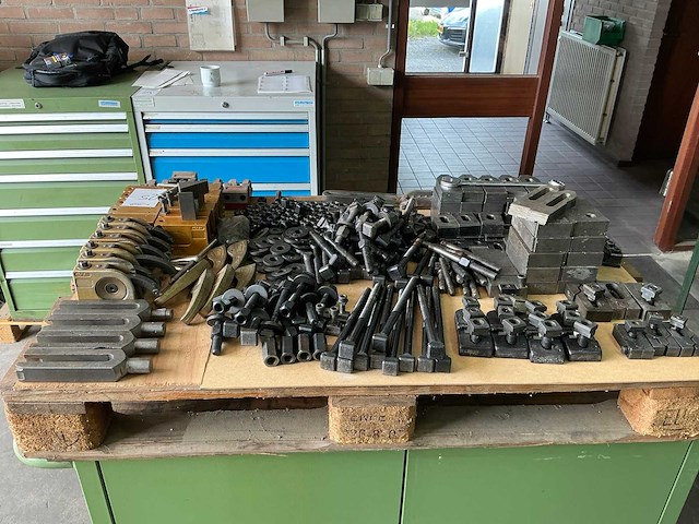 Divers opspangereedschap - afbeelding 1 van  3