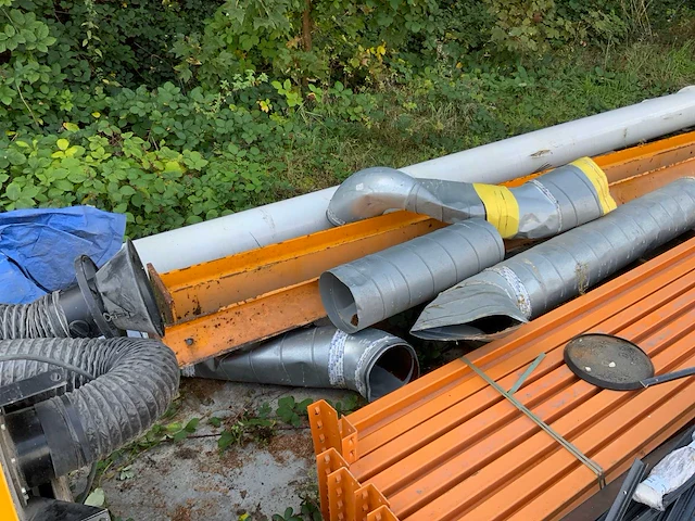 Divers oud ijzer - afbeelding 14 van  24