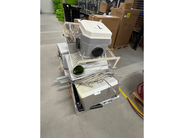 Divers oud ijzer - afbeelding 2 van  5