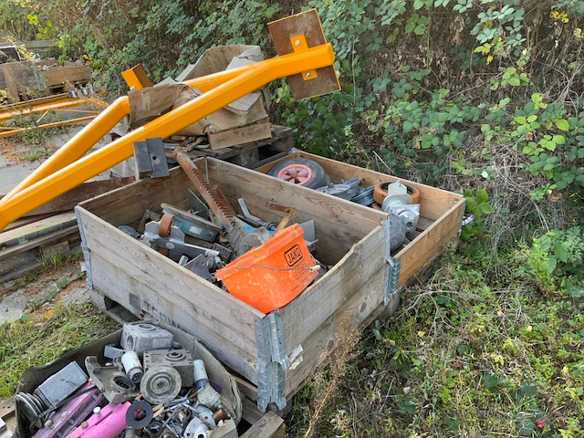 Divers oud ijzer - afbeelding 4 van  20