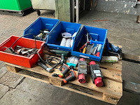 Divers overige werkplaatsinventaris - afbeelding 1 van  11