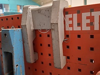 Divers richtbank en carrosserie-reparatieapparatuur celette - afbeelding 10 van  18