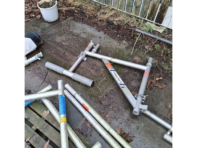 Divers rolsteiger toebehoren - afbeelding 5 van  7