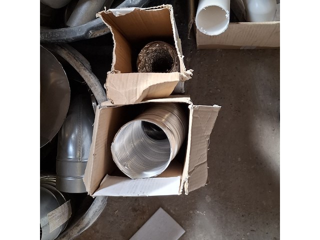 Divers rookgas afvoerbuismateriaal - afbeelding 4 van  17