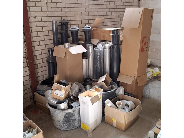 Divers rookgas afvoerbuismateriaal - afbeelding 1 van  17