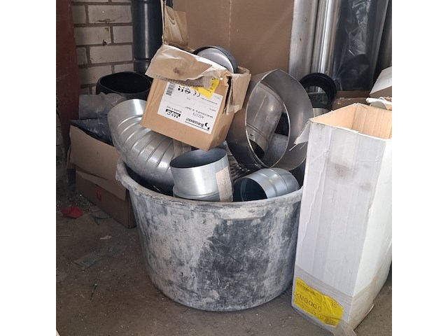 Divers rookgas afvoerbuismateriaal - afbeelding 11 van  17