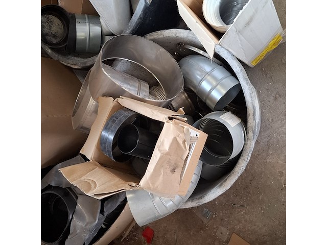 Divers rookgas afvoerbuismateriaal - afbeelding 12 van  17