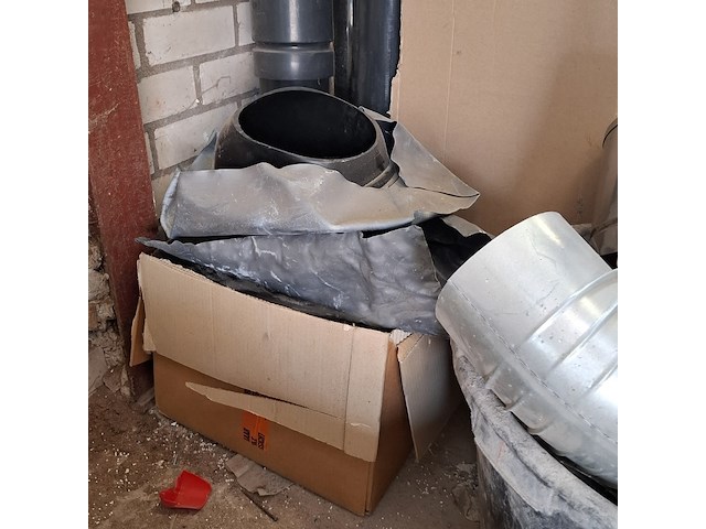 Divers rookgas afvoerbuismateriaal - afbeelding 13 van  17