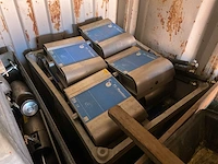 Divers rvs materiaal - afbeelding 5 van  8