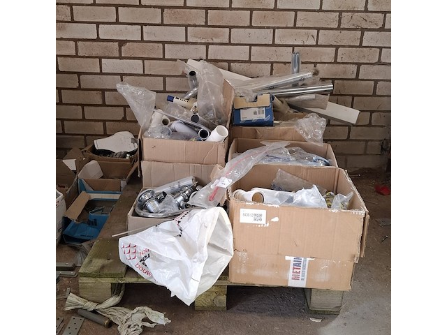 Divers sanitair toebehoren - afbeelding 3 van  10