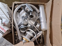 Divers sanitair toebehoren - afbeelding 6 van  10