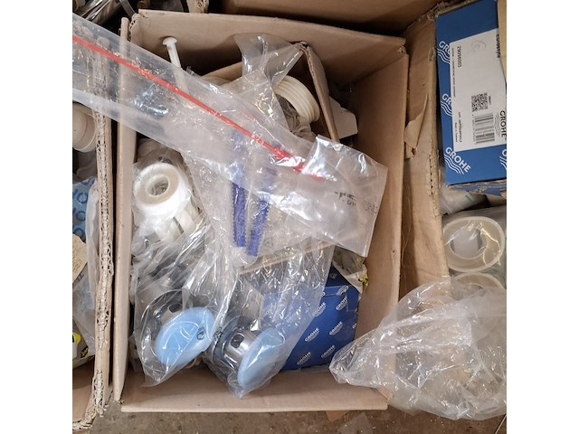 Divers sanitair toebehoren - afbeelding 7 van  10