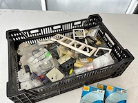 Divers schakelmateriaal - afbeelding 2 van  3