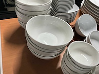 Divers servies - afbeelding 4 van  9