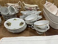 Divers servies - afbeelding 5 van  10
