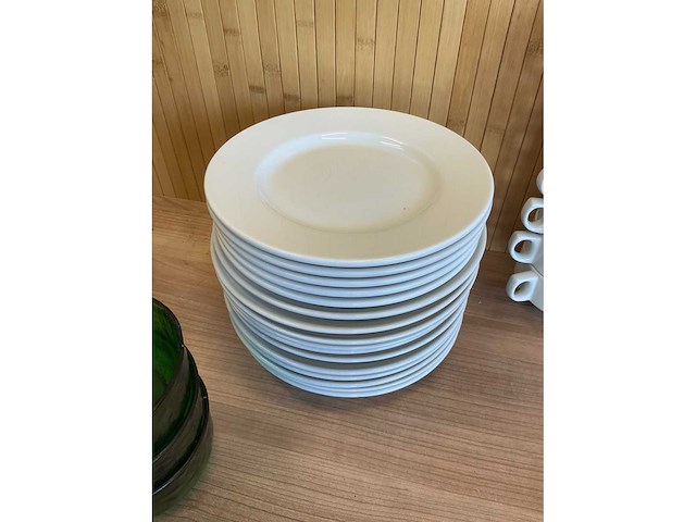 Divers servies - afbeelding 10 van  12