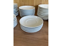 Divers servies - afbeelding 3 van  8