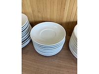 Divers servies - afbeelding 7 van  8