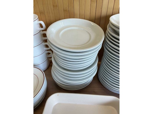 Divers servies - afbeelding 9 van  10