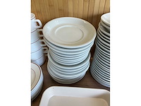 Divers servies - afbeelding 9 van  10