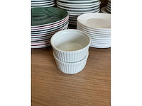 Divers servies - afbeelding 3 van  9