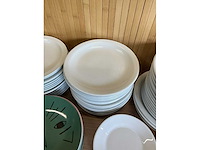 Divers servies - afbeelding 8 van  9