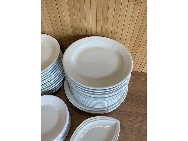 Divers servies - afbeelding 9 van  9