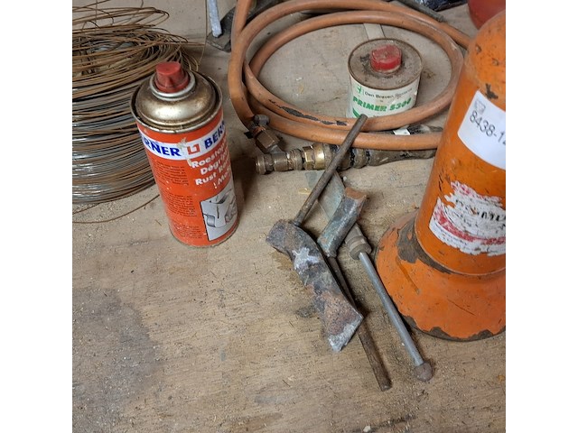 Divers soldeer benodigdheden - afbeelding 2 van  5