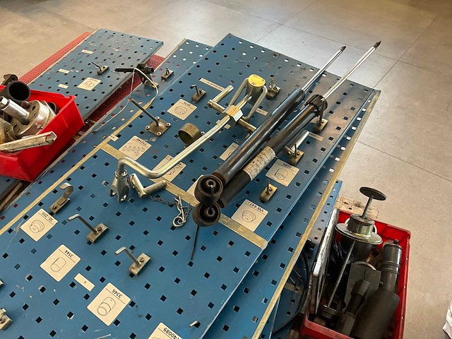 Divers speciaal gereedschap - afbeelding 2 van  3