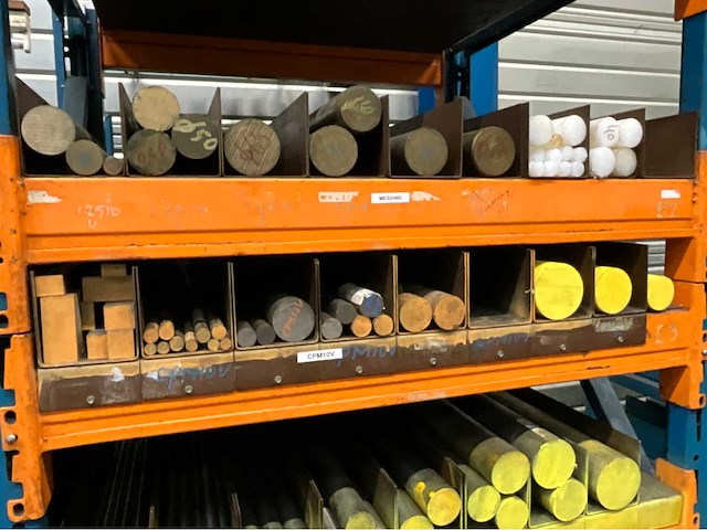 Divers staal - afbeelding 4 van  8