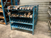 Divers staal - afbeelding 1 van  6